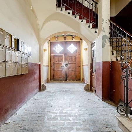 شقة Cozy Loft Patio+Pool +Wifi فالنسيا المظهر الخارجي الصورة